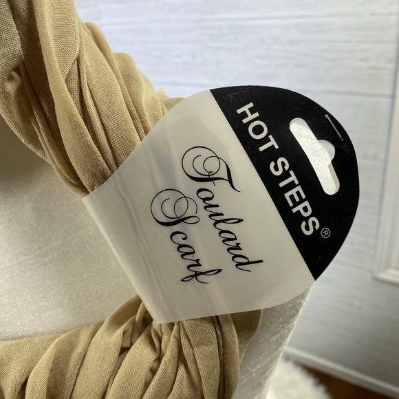 ✨FINAL STOCK✨Beige Foulard Scarf - Picture 2 of 6